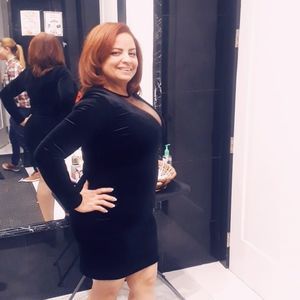 Meet your Posher, Yvette